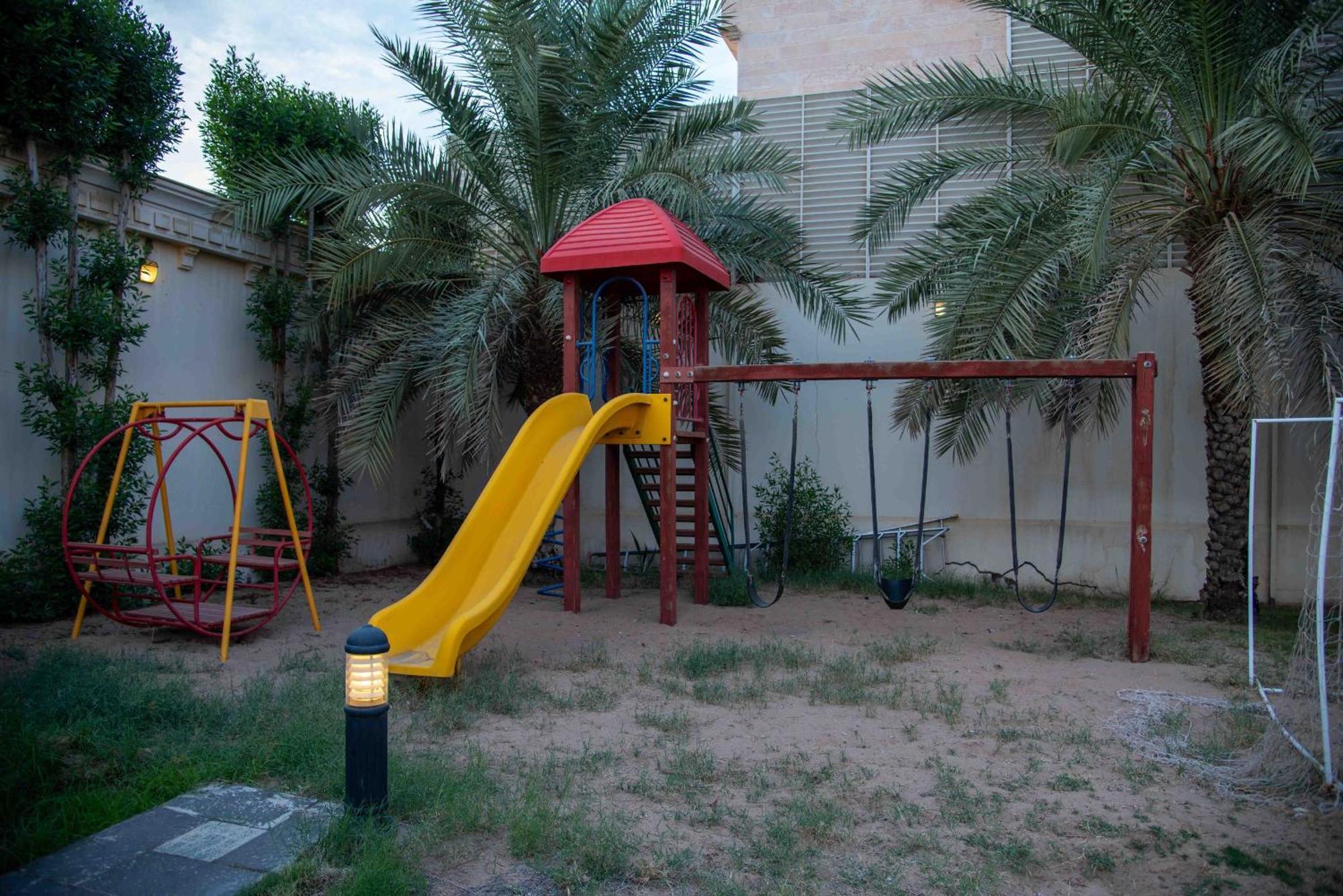 كامله للايجار اليومي *