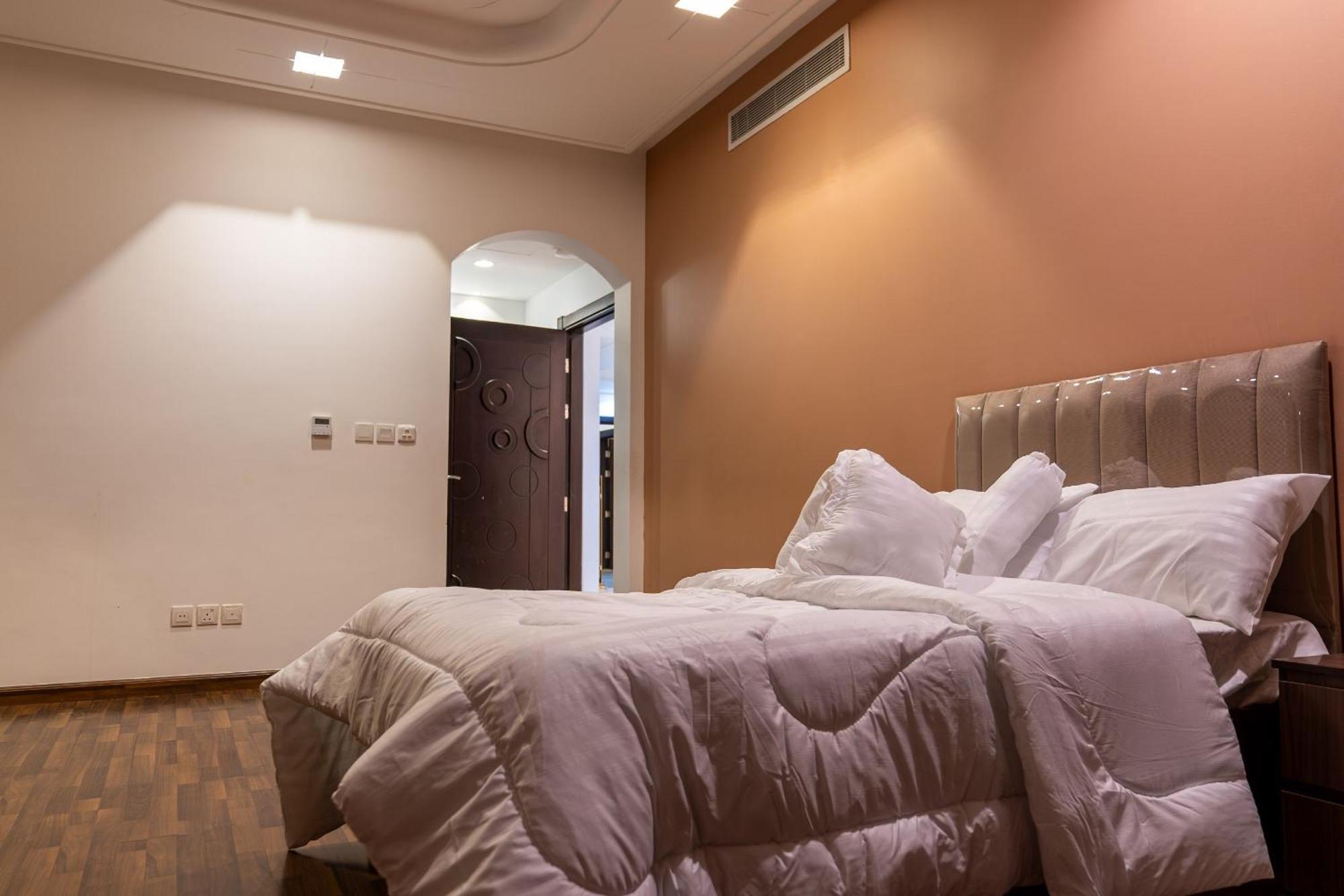 Villa كامله للايجار اليومي *